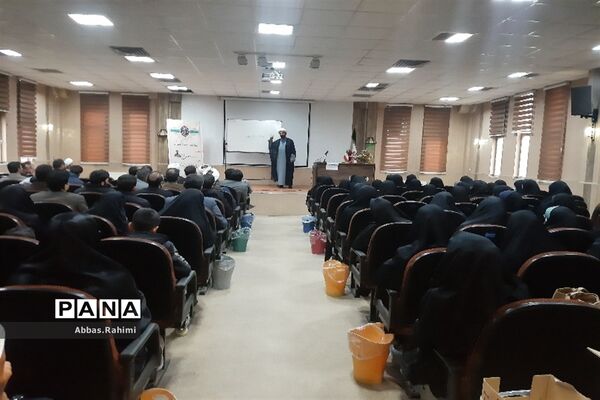 همایش نهضت نهج‌البلاغه خوانی در پاکدشت