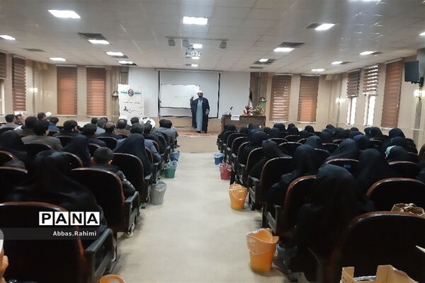 همایش نهضت نهج‌البلاغه خوانی در پاکدشت