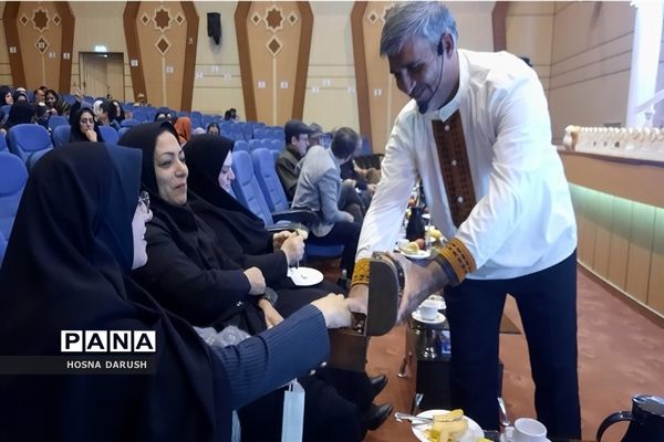 برگزاری بیست و چهارمین  جشنواره بین‌المللی قصه‌گویی در مشهد مقدس