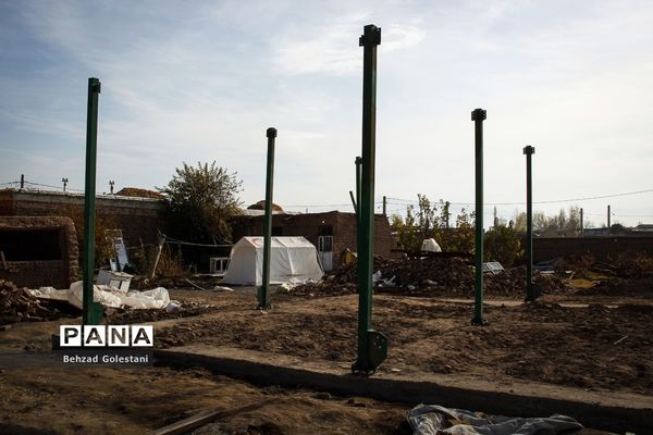 عملیات بازسازی و احداث واحدهای مسکونی مناطق زلزله زده خوی