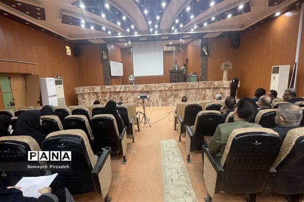 برگزاری جلسه مدیران در راستای طرح «جهش کیفیت و عدالت آموزشی»