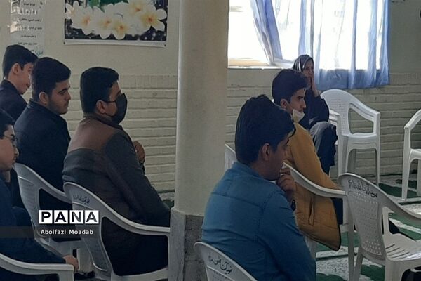 جلسه گفتمان کنکور دبیرستان نمونه آیت الله خامنه‌ای، کاشمر