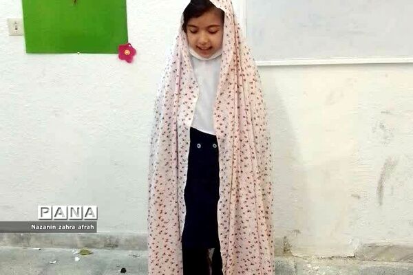 آموزش آداب نماز و برگزاری آن در مدرسه ابتدایی سما ۲ رودهن