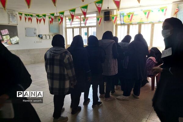 انتخابات شورای دانش‌آموزی آموزش و پرورش ناحیه چهار شیراز