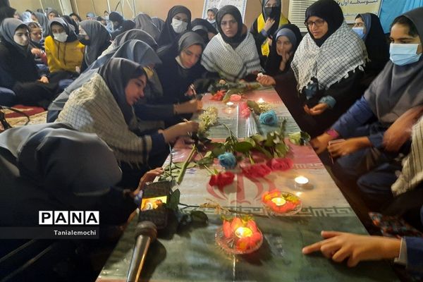 تجدید میثاق دانش‌آموزان مدرسه پاینده ناحیه یک اهواز با آرمان‌های شهدا