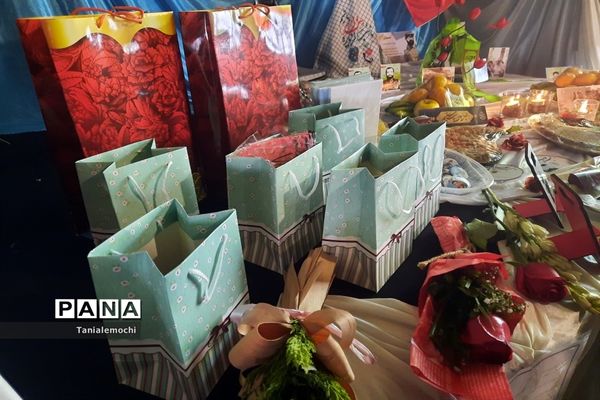 تجدید میثاق دانش‌آموزان مدرسه پاینده ناحیه یک اهواز با آرمان‌های شهدا