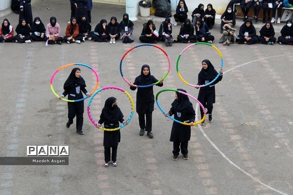 برگزاری المپیاد ورزشی درون مدرسه‌ای در دبیرستان شهید‌خدابخشی قم
