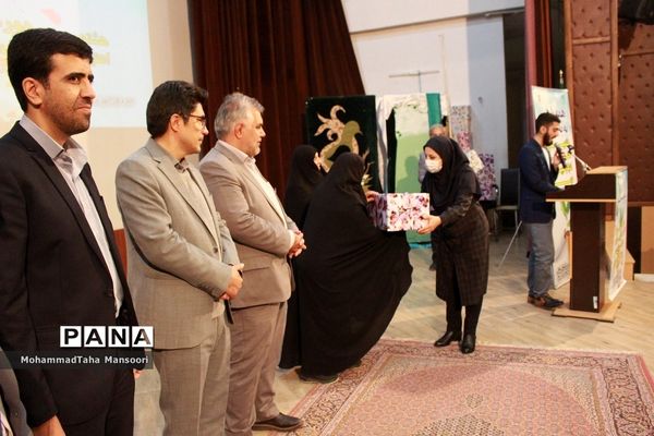 هشتمین دوره هفته مبارزه با اعتیاد و آسیب‌های اجتماعی در زنجان