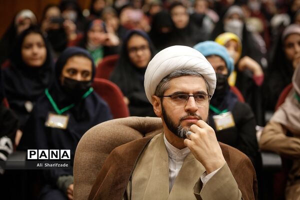 آیین اختتامیه پنجمین دوره جشنواره دانایی توانایی