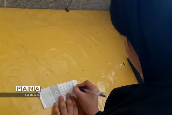 برگزاری انتخابات شورای دانش‌آموزی دبیرستان زینبیه منطقه ۱۳