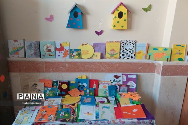 اجرای ویژه‌برنامه‌ گرامیداشت‌ هفته کتاب و کتابخوانی در فیروزکوه