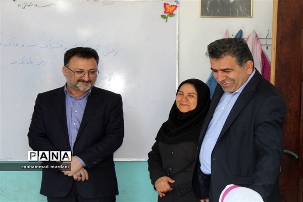 حضور سرزده نماینده مجلس شورای اسلامی از مدارس ناحیه دو ساری