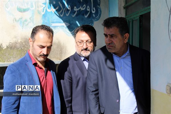 حضور سرزده نماینده مجلس شورای اسلامی از مدارس ناحیه دو ساری