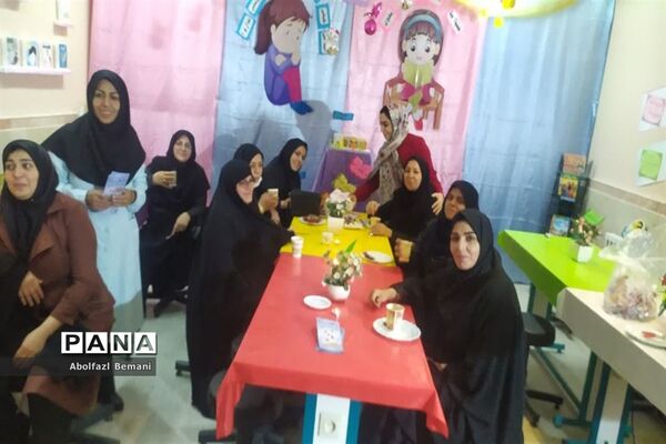 مراسم یار مهربان در مدرسه شهیدان شیخ ربیعی قم