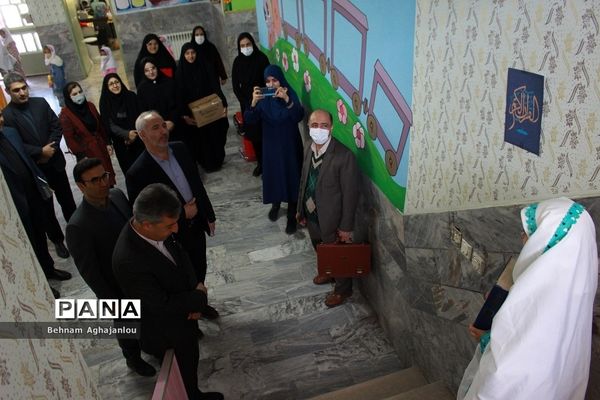 افتتاح کتابخانه کلاسی با عنوان «یار مهربان» در زنجان