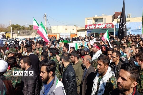 مراسم تشییع شهدای مدافع امنیت در اصفهان