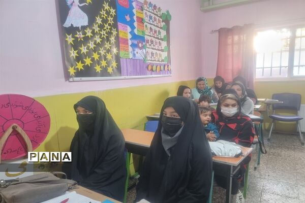 بازدید مسئولان سوادآموزی از اجرای طرح کمیساریا در مدرسه شهید‌قدرت بیگلو