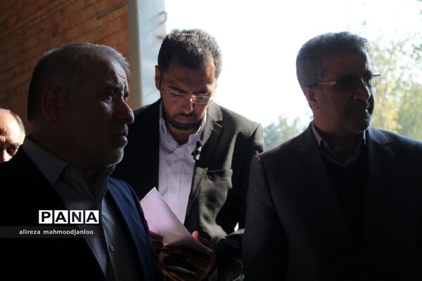 بازدید مدیرکل ورزش و جوانان مازندران از پروژه‌های ورزشی نیمه‌کاره گلوگاه