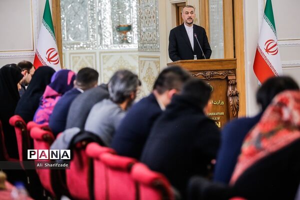 نشست خبری وزیر امور خارجه