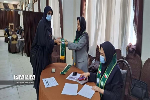 برگزاری اردوی یکروزه مربیان پیشتاز در آباده