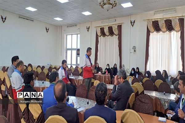 برگزاری اردوی یکروزه مربیان پیشتاز در آباده