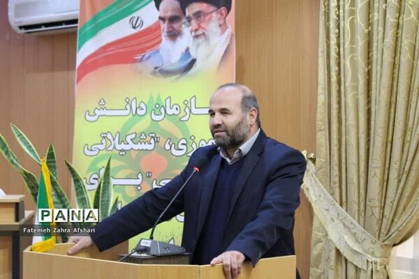 نشست هم‌اندیشی مجلس دانش‌آموزی استان سمنان -1