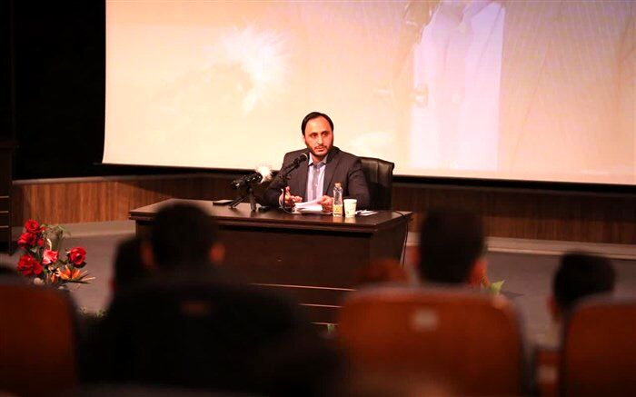 بهادری جهرمی: بزرگ‌ترین خصوصی‌سازی اقتصادی تاریخ کشور در این دولت به شکل شفاف و رقابتی انجام شد
