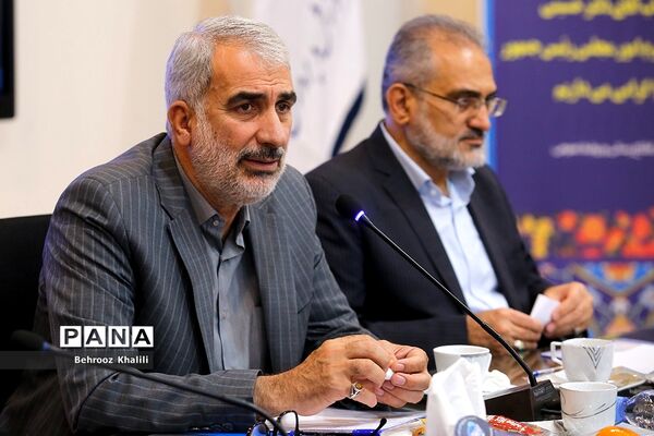 نشست شورای معاونان امور مجلس وزارتخانه‌ها و سازمان‌های دولتی