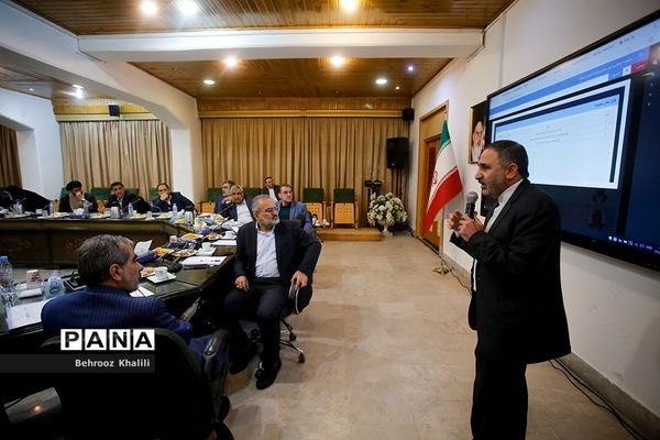 نشست شورای معاونان امور مجلس وزارتخانه‌ها و سازمان‌های دولتی