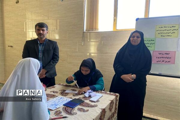 بیست و پنجمین دوره انتخابات شورای دانش‌آموزی  در مدارس آباده