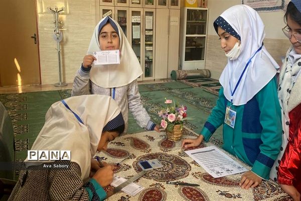 بیست و پنجمین دوره انتخابات شورای دانش‌آموزی  در مدارس آباده