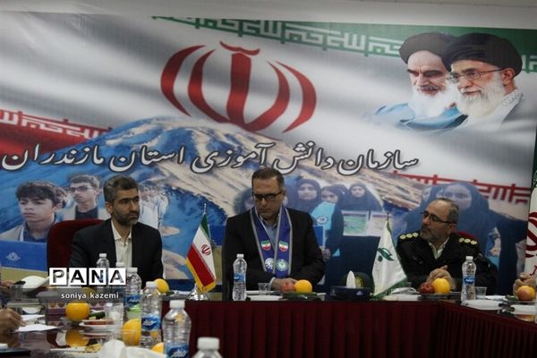 نشست شورای برنامه‌ریزی سازمان‌ دانش‌آموزی مازندران