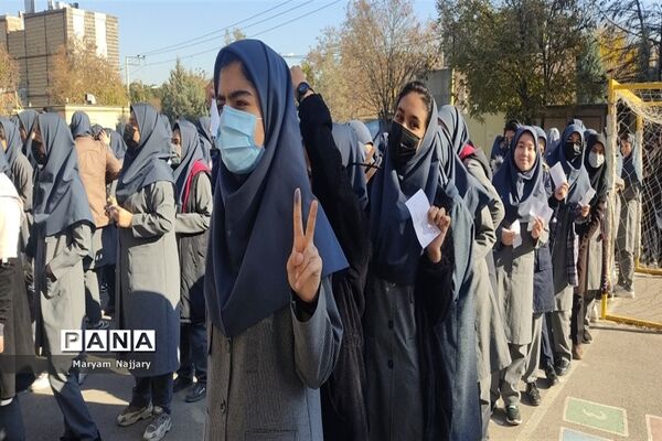 انتخابات شورای دانش‌آموزی دبیرستان پروفسور رضا