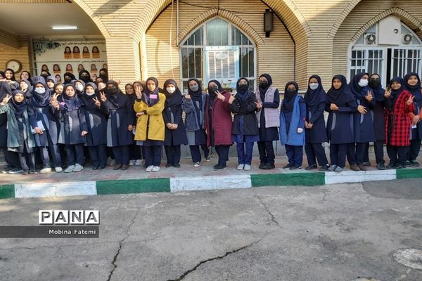 انتخابات شورای دانش‌آموزی در دبیرستان شاهد شهید شیرودی