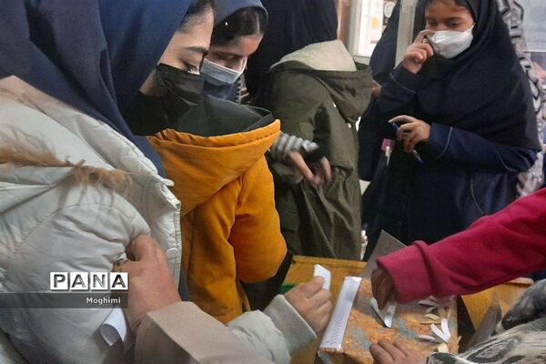 انتخابات شورای دانش‌آموزی دبیرستان وحدت منطقه ۱۳