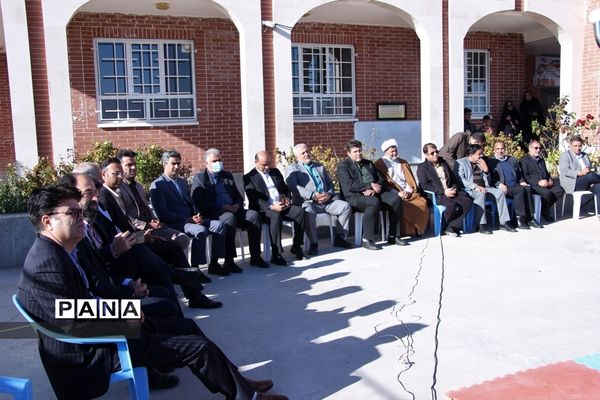 افتتاحیه زمین‌چمن مصنوعی دبیرستان شهیدبهشتی دوره دوم تربت جام