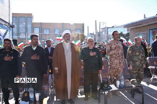 یادواره شهدا در دبستان سینا تربت‌جام