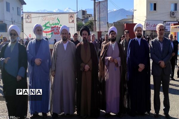 اجتماع بزرگ رفیق شهیدم در شهرستان عباس‌آباد
