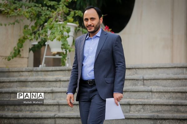 حاشیه جلسه هیات دولت