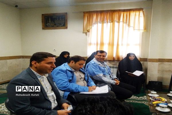 نشست رابطان اجرایی بیست و چهارمین دوره مانور های زلزله و ایمنی در مدارس