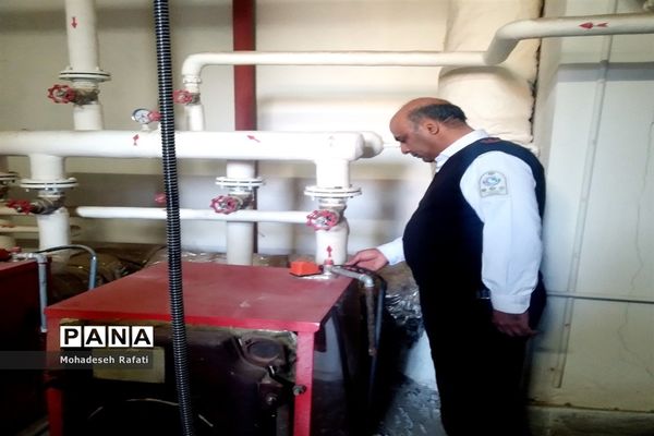 نشست رابطان اجرایی بیست و چهارمین دوره مانور های زلزله و ایمنی در مدارس