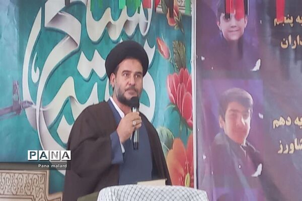 گلباران و عطر افشانی مزار شهدای ملارد در هفته بسیج