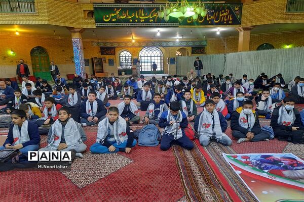 دعای ندبه در جوار مزار شهدای گمنام اردوگاه شهید‌باهنر