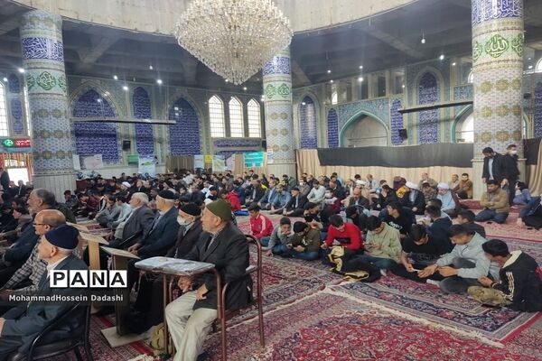 تجلیل از بسیجیان در نماز جمعه خرمدره