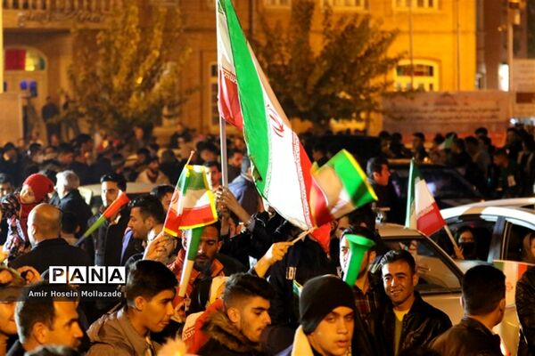 شادی مردم ارومیه پس از بردتیم ملی فوتبال ایران مقابل ولز