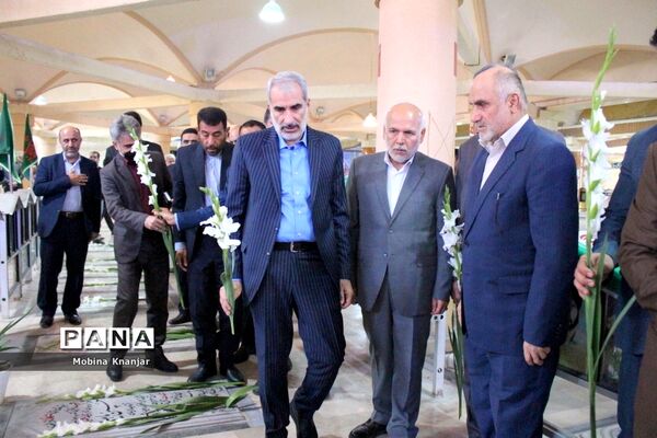 تجدیدمیثاق وزیر آموزش و پرورش با آرمان‎‌های شهدا در بوشهر