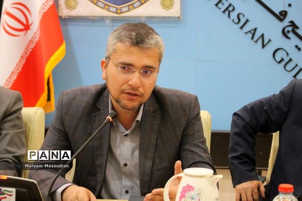 جلسه شورای آموزش و پرورش و قرارگاه عدالت تربیتی استان بوشهر با حضور وزیر آموزش و پرورش