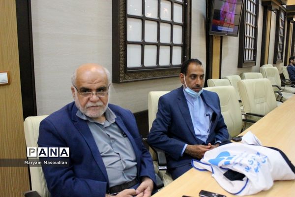 جلسه شورای آموزش و پرورش و قرارگاه عدالت تربیتی استان بوشهر با حضور وزیر آموزش و پرورش