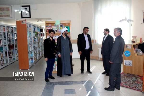 بازدید رئیس سازمان دانش‌آموزی قم از منطقه خلجستان