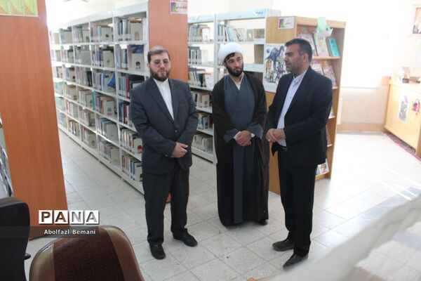 بازدید رئیس سازمان دانش‌آموزی قم از منطقه خلجستان